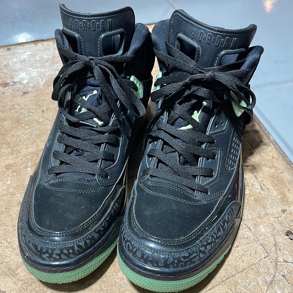 Men’s 12 Jordan’s